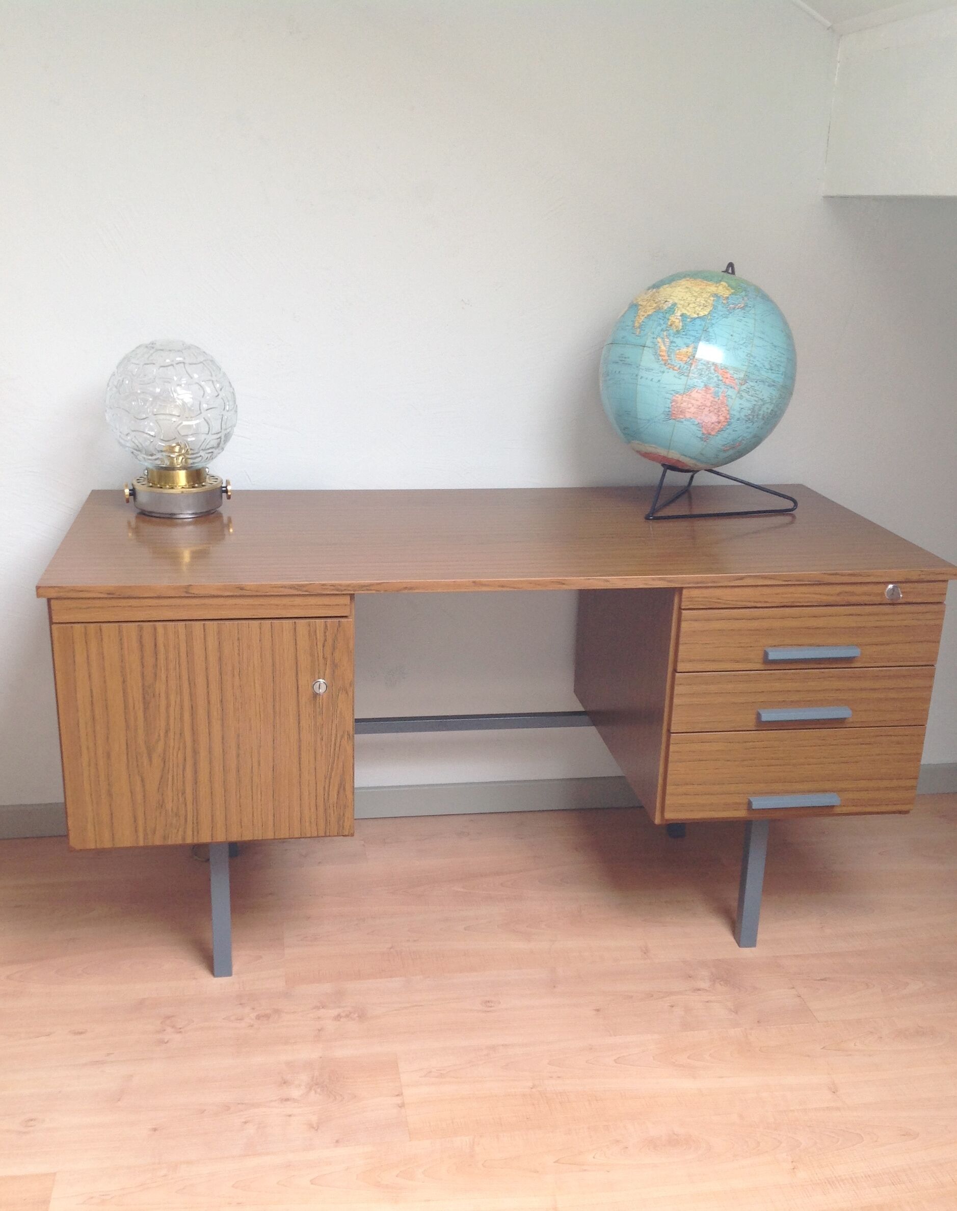 Bureau vintage années 60-70