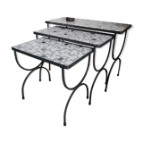 Tables gigognes