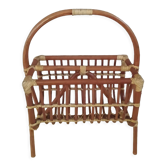Magazine holder - vintage rattan magazines