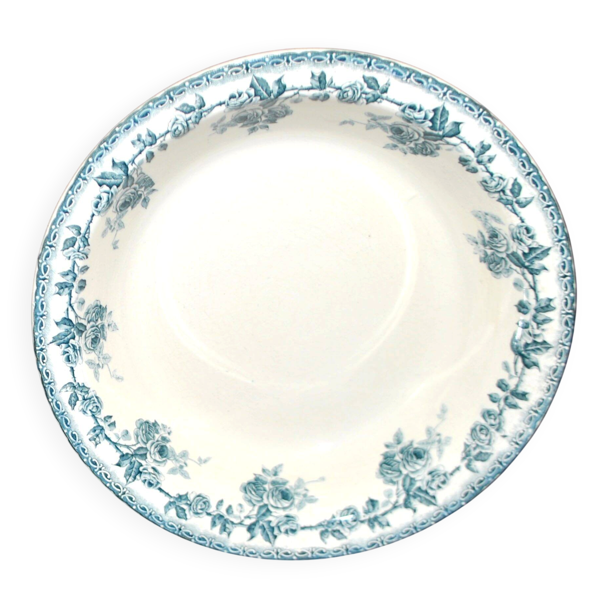 Choisy-le-Roi flat hollow salad decorated with blue and green roses by Hippolyte Boulenger.