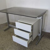 Desk by Etienne Fermigier