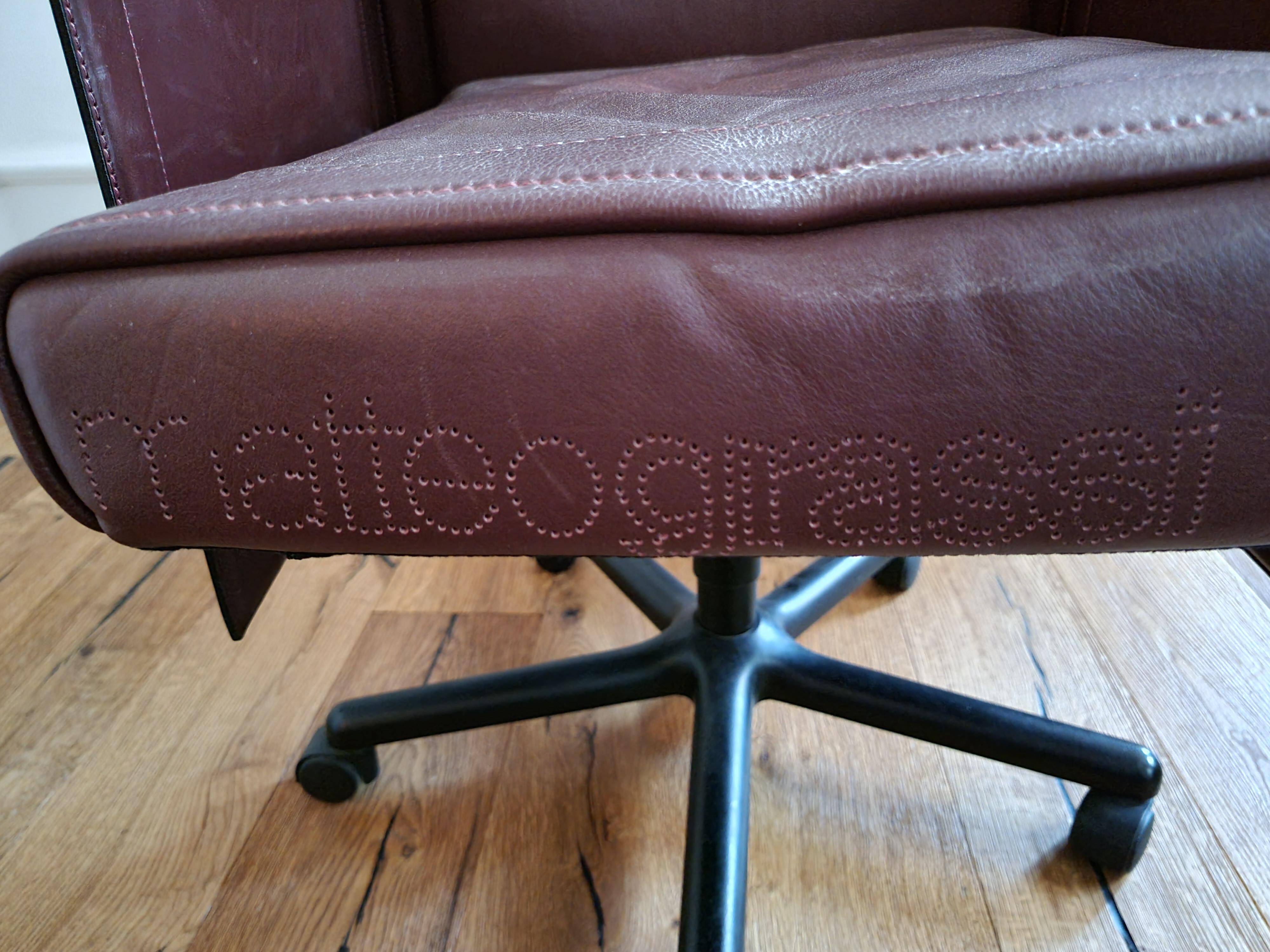 Tito Agnoli, swivel office chair "Korium" for Matteo Grassi, Post-Modern / Italy