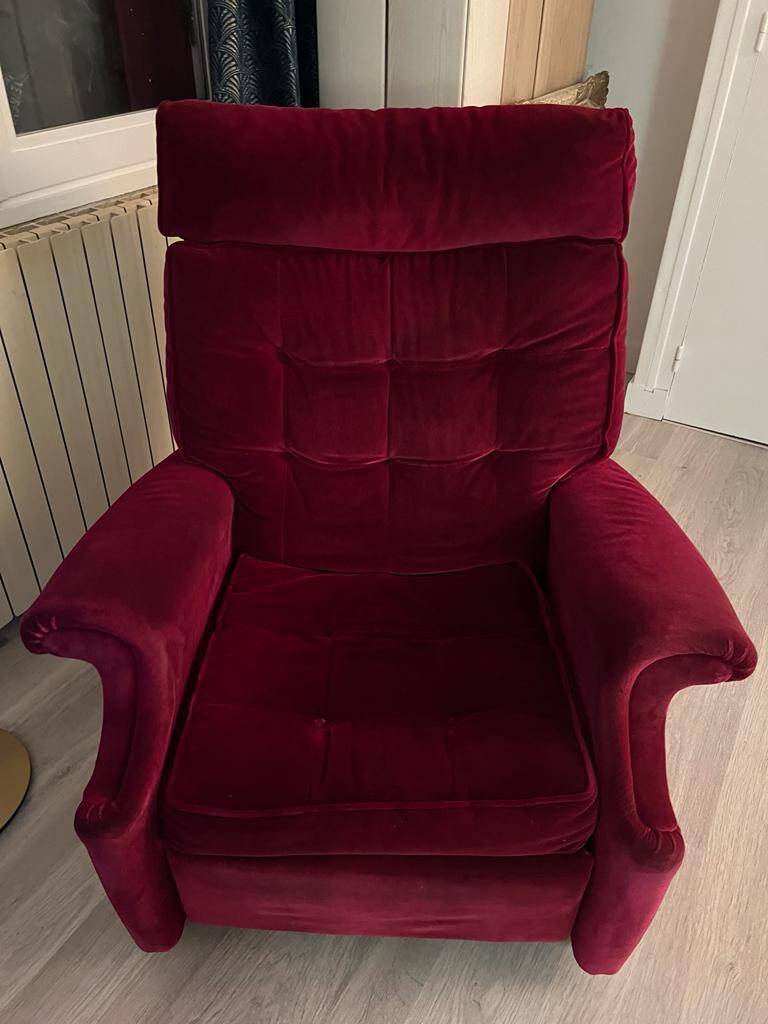 Vintage Parker Knoll red velvet recliner chair circa 1970
