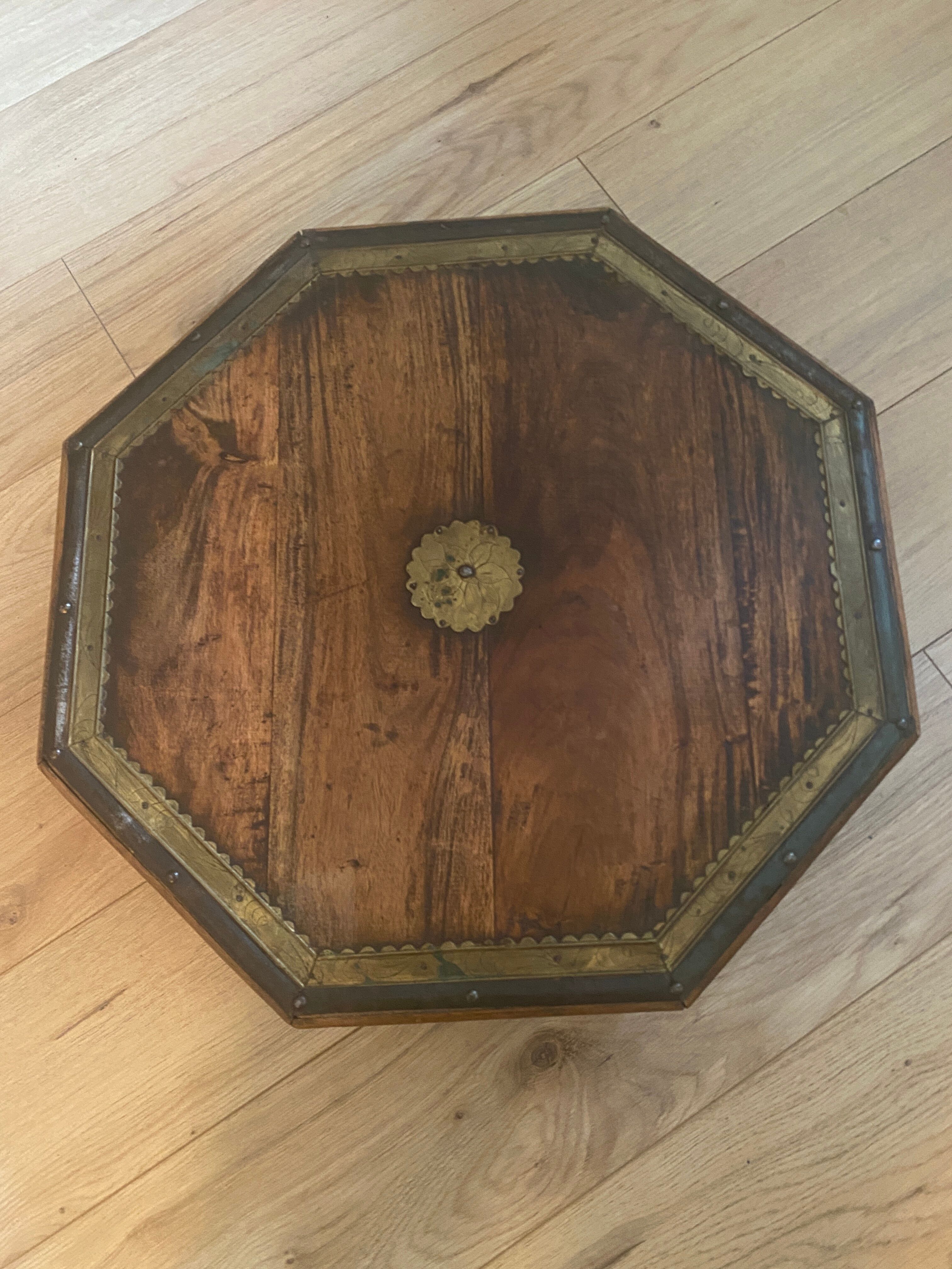 Traditional moroccan coffee table