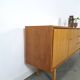 Mid-century notenhout fineer dressoir met 3 lades