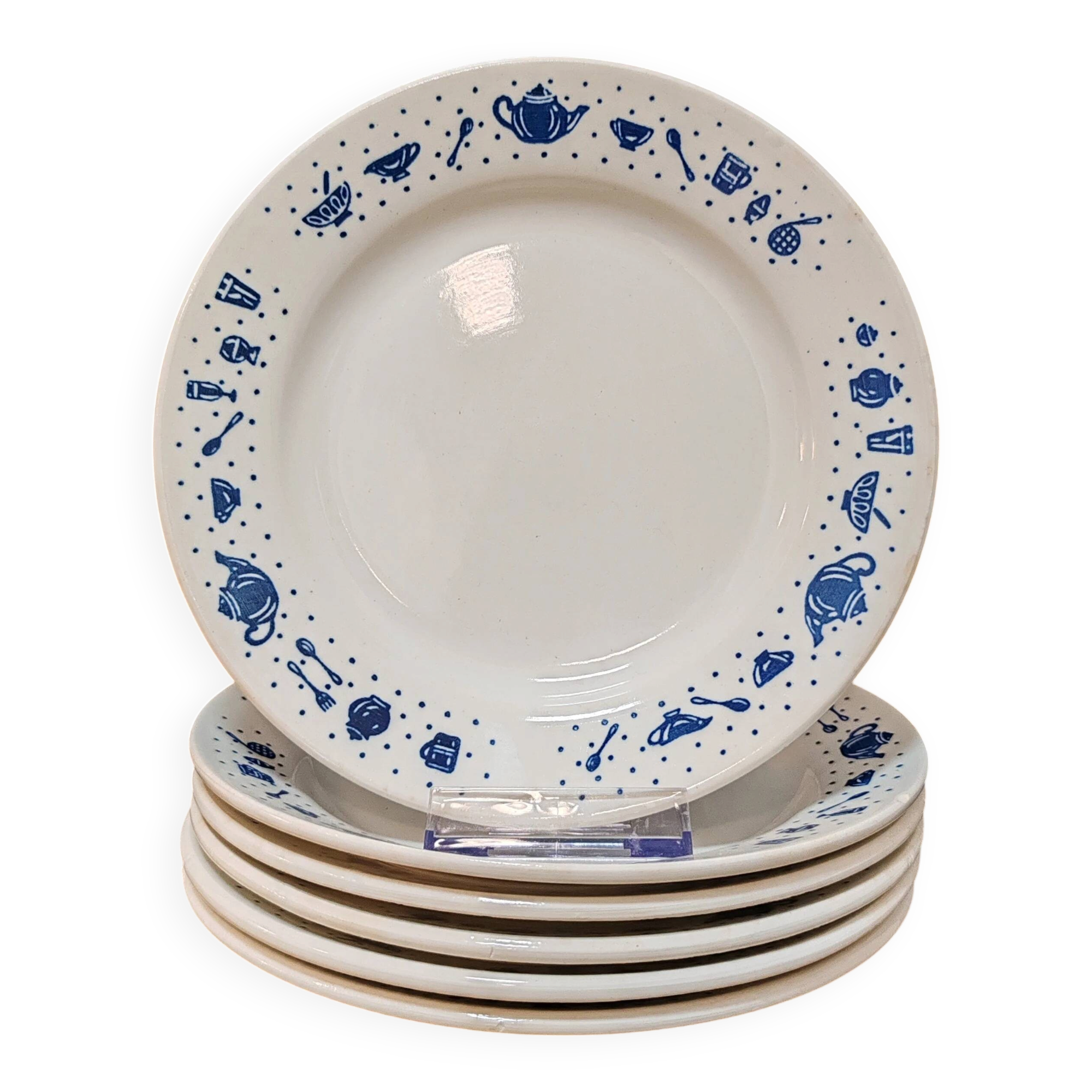 Set of dessert plates