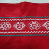 Red tablecloth and 8 napkins