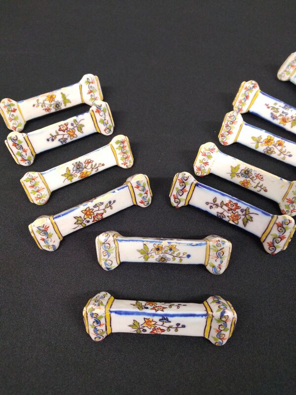 Porte couteaux ancien en céramique XIX