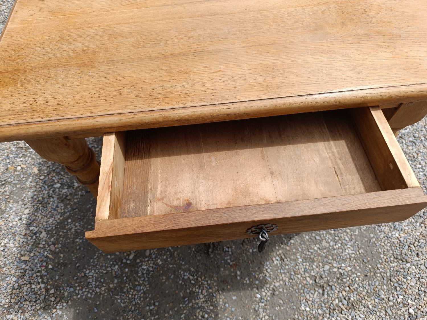 Petite table