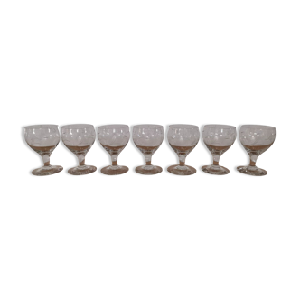 Set of 7 wine glasses on foot finely engraved vintage
