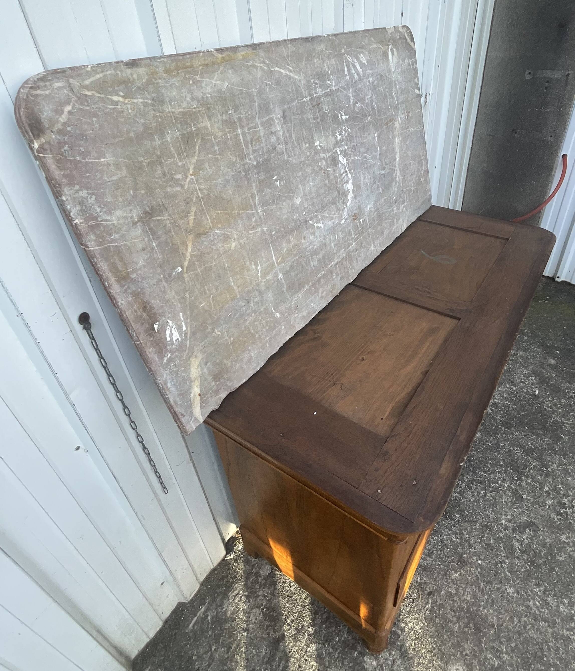 Louis-Philippe commode in walnut burl with pink marble – 19th century