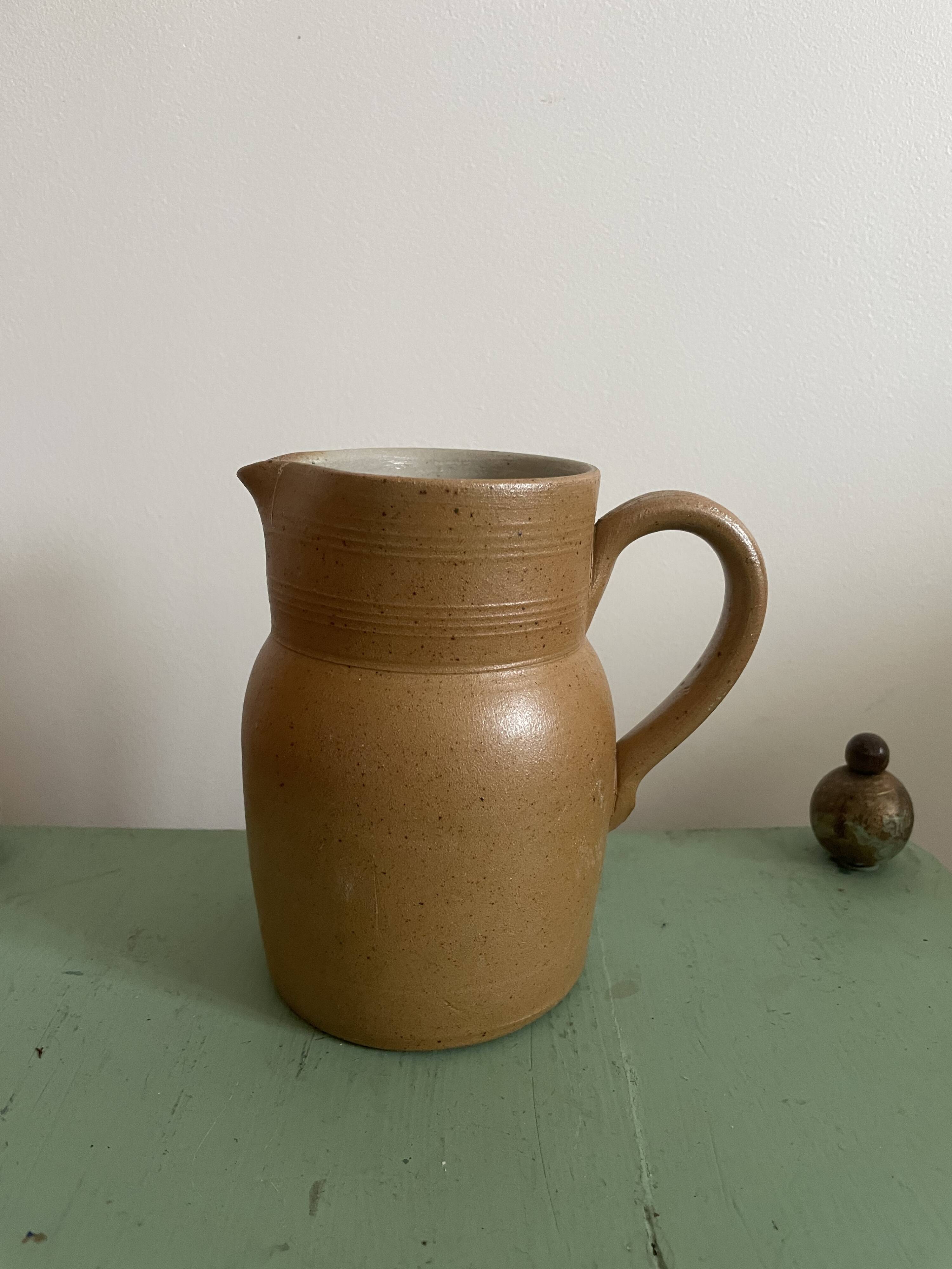 Small old Berry sandstone pitcher
