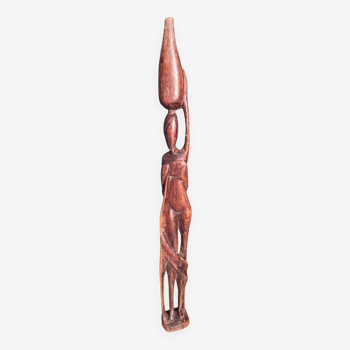 Statuette woman wood