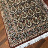 Tapis persan en soie 207x133cm
