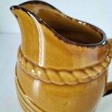 Headband pitcher