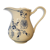 Pichet en porcelaine