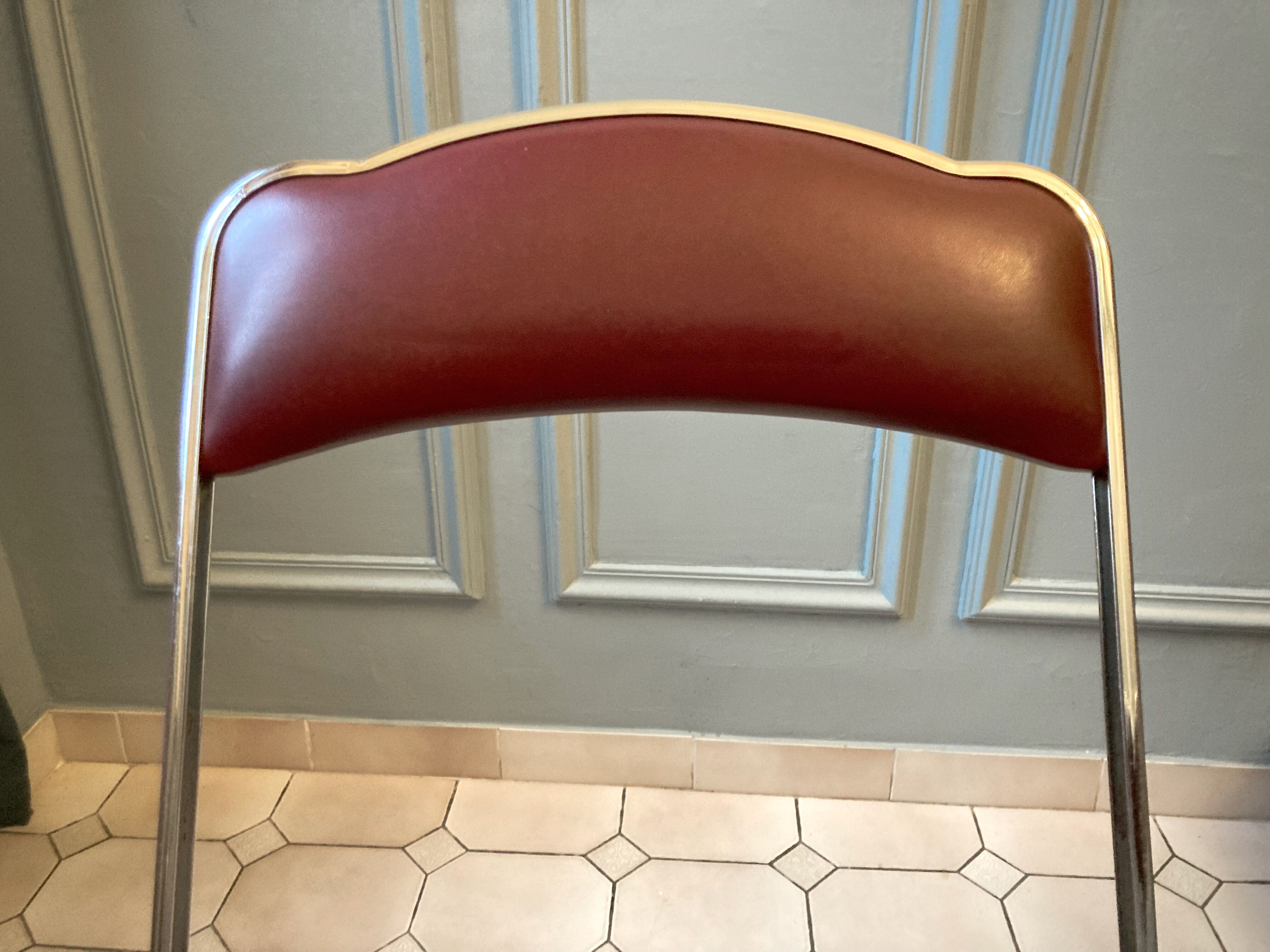 4 vintage folding chairs in chrome