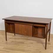Autonomous teak desk from the 1960s, Denmark