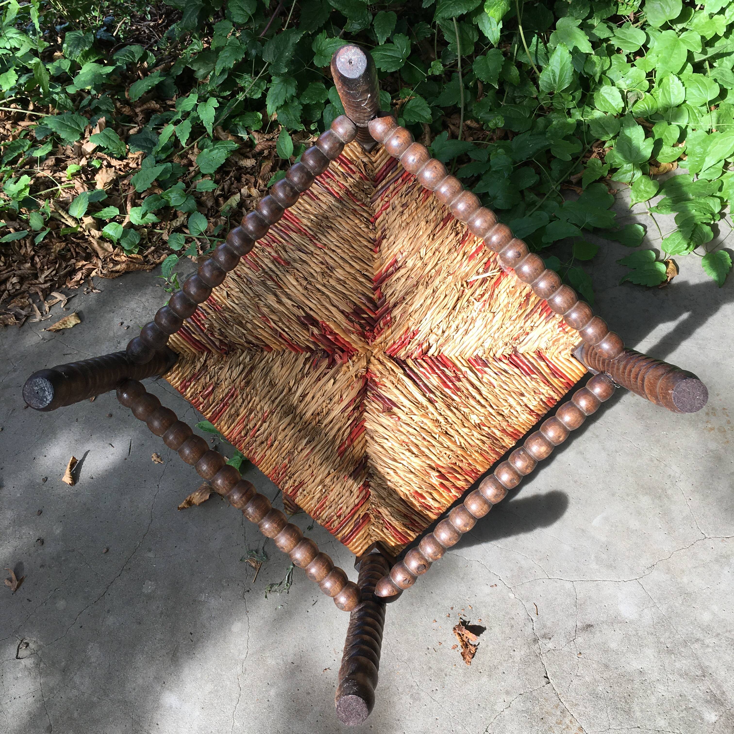 Pearl Turned Wood Corner Chair