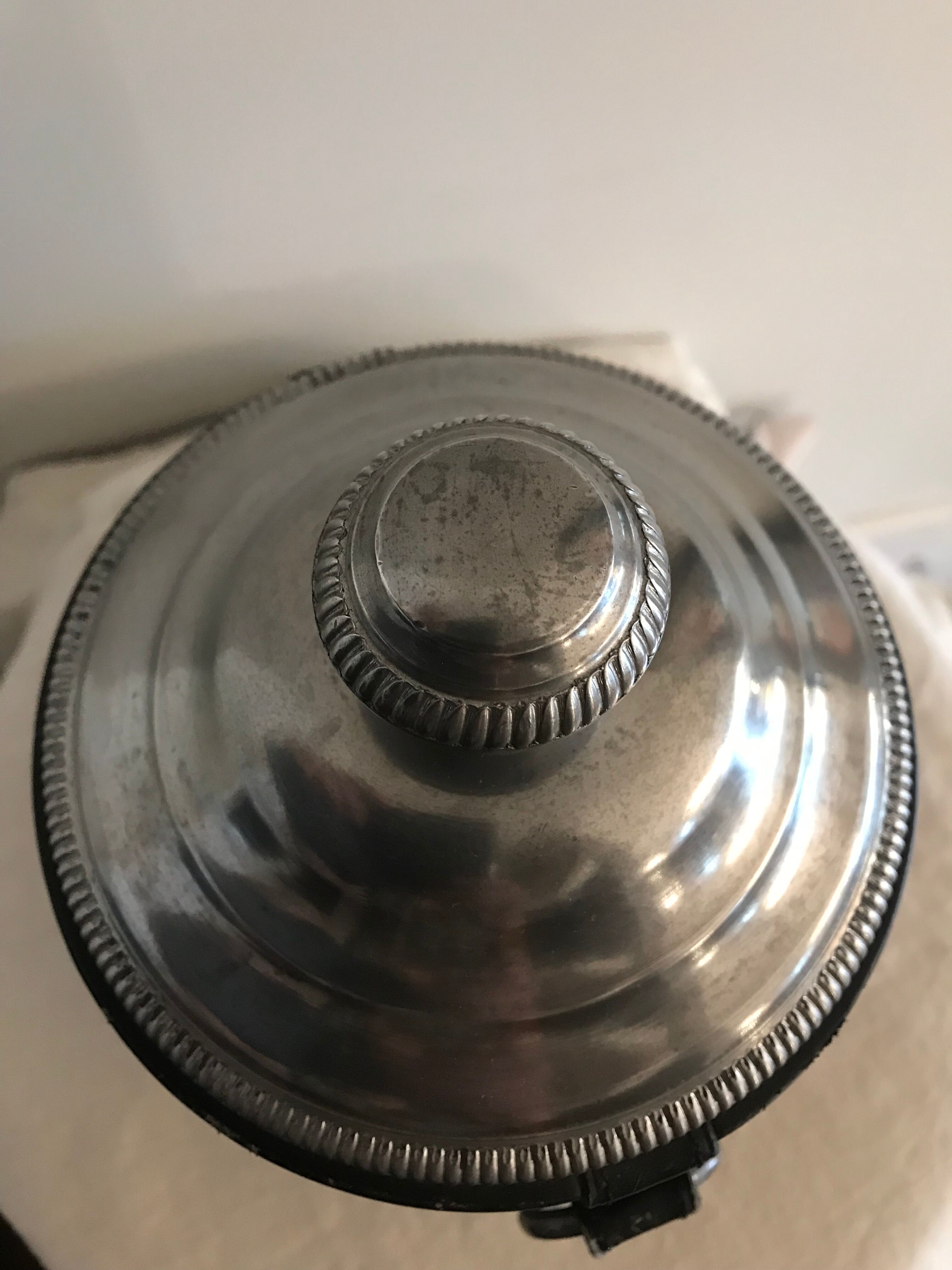 Round black leather ice bucket