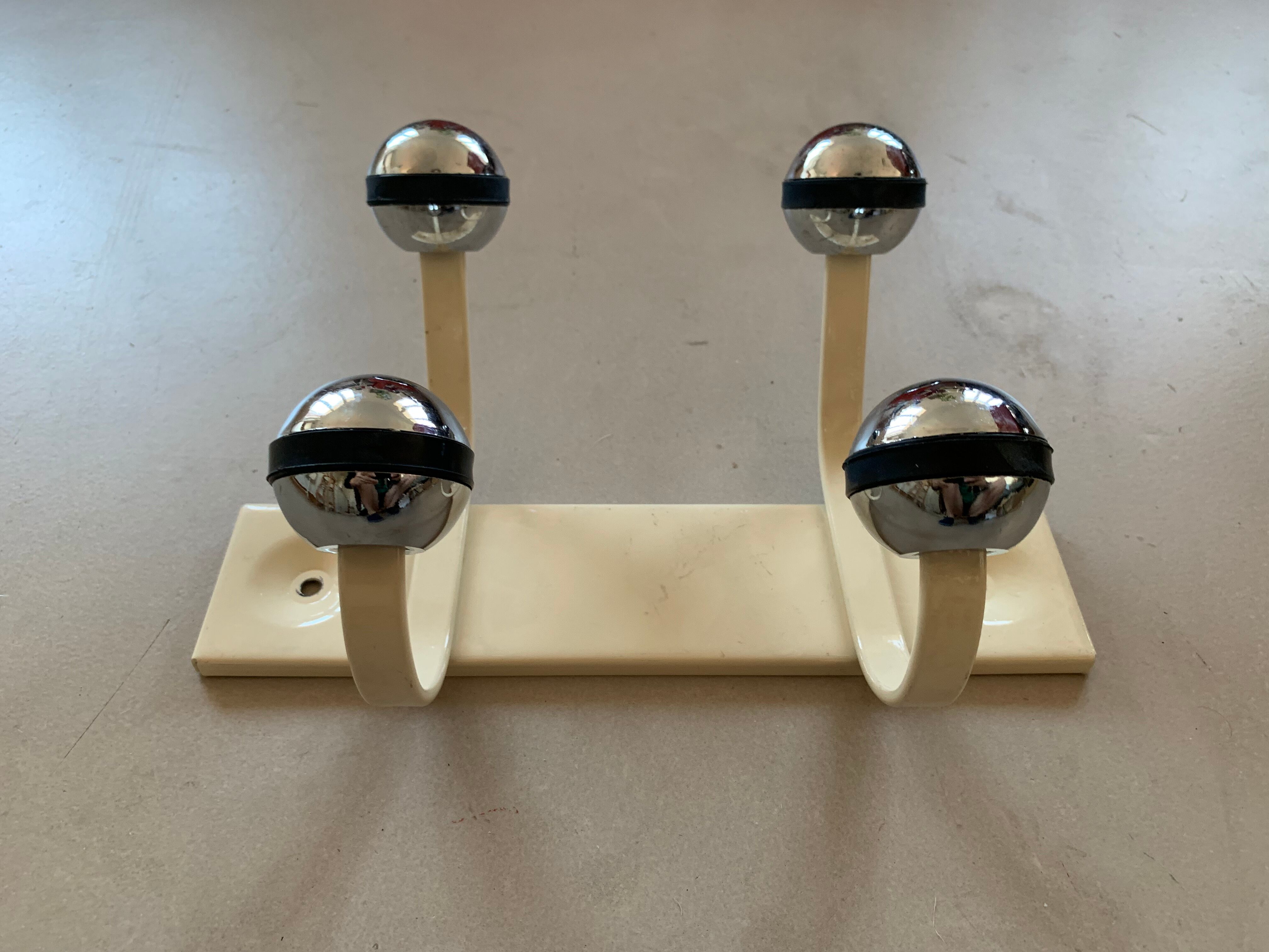 Vintage wall rack 70s