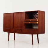 Buffet haut en teck, design danois, années 1960, designer : EW Bach
