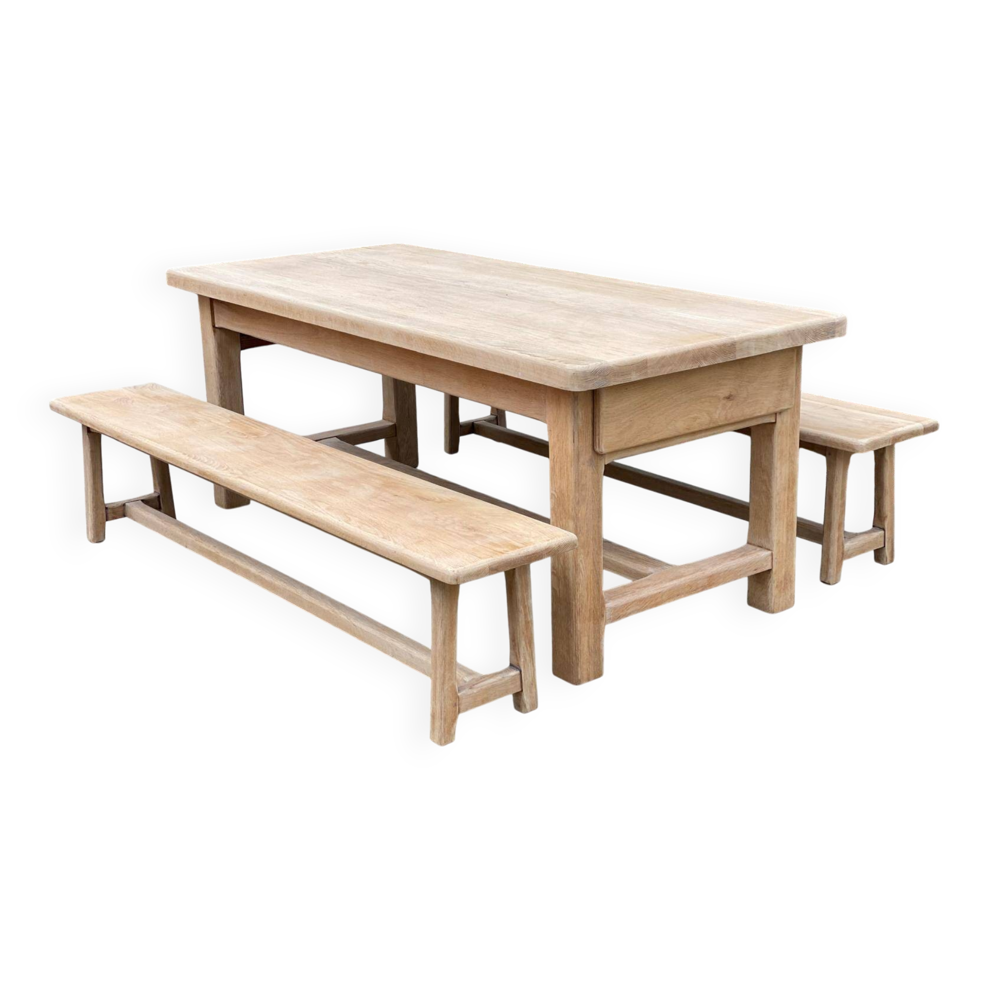 Extendable farmhouse table renovated in solid raw oak 2 drawers 2 benches 20