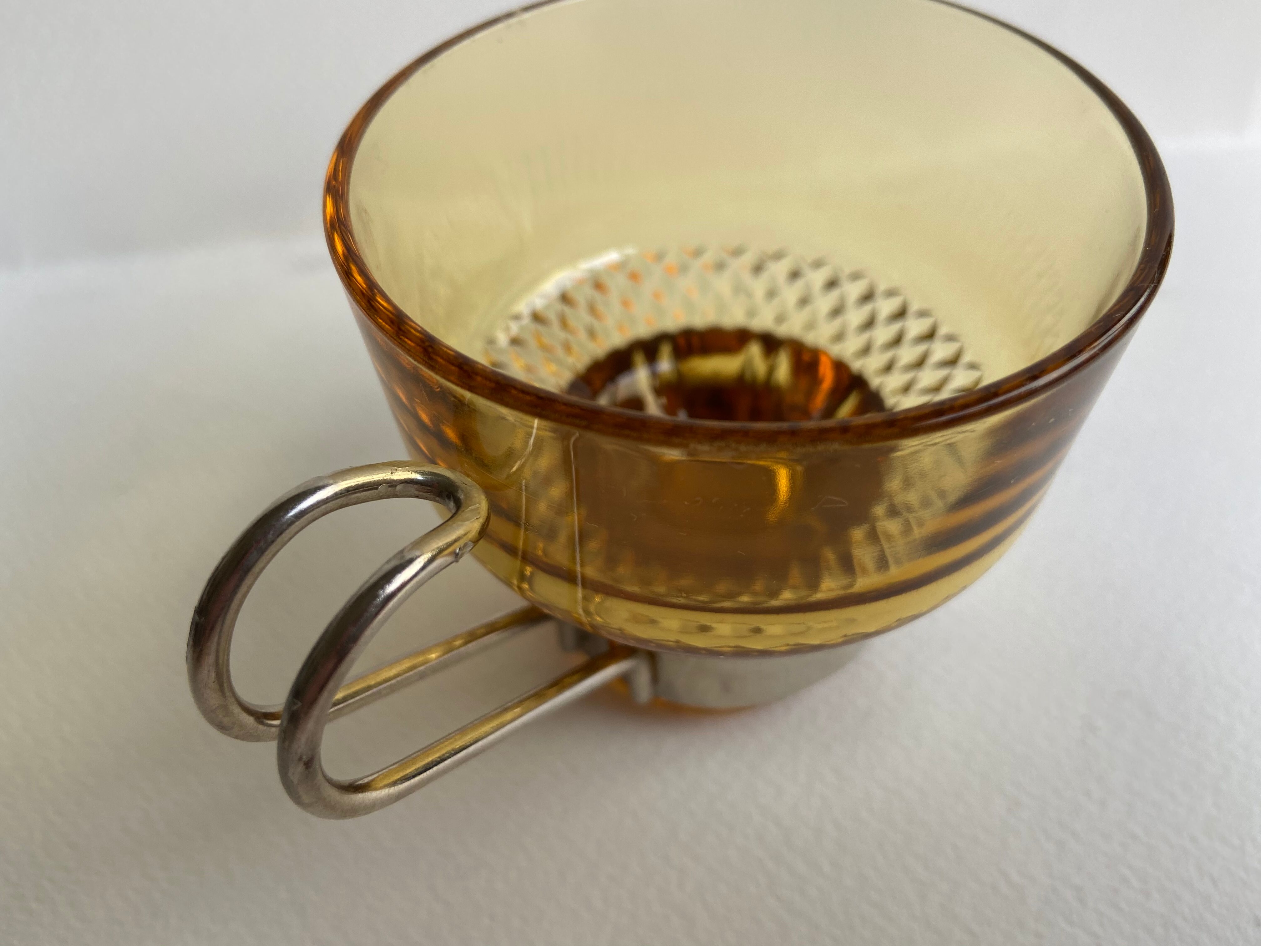 Ensemble de 6 tasses en verre ambré