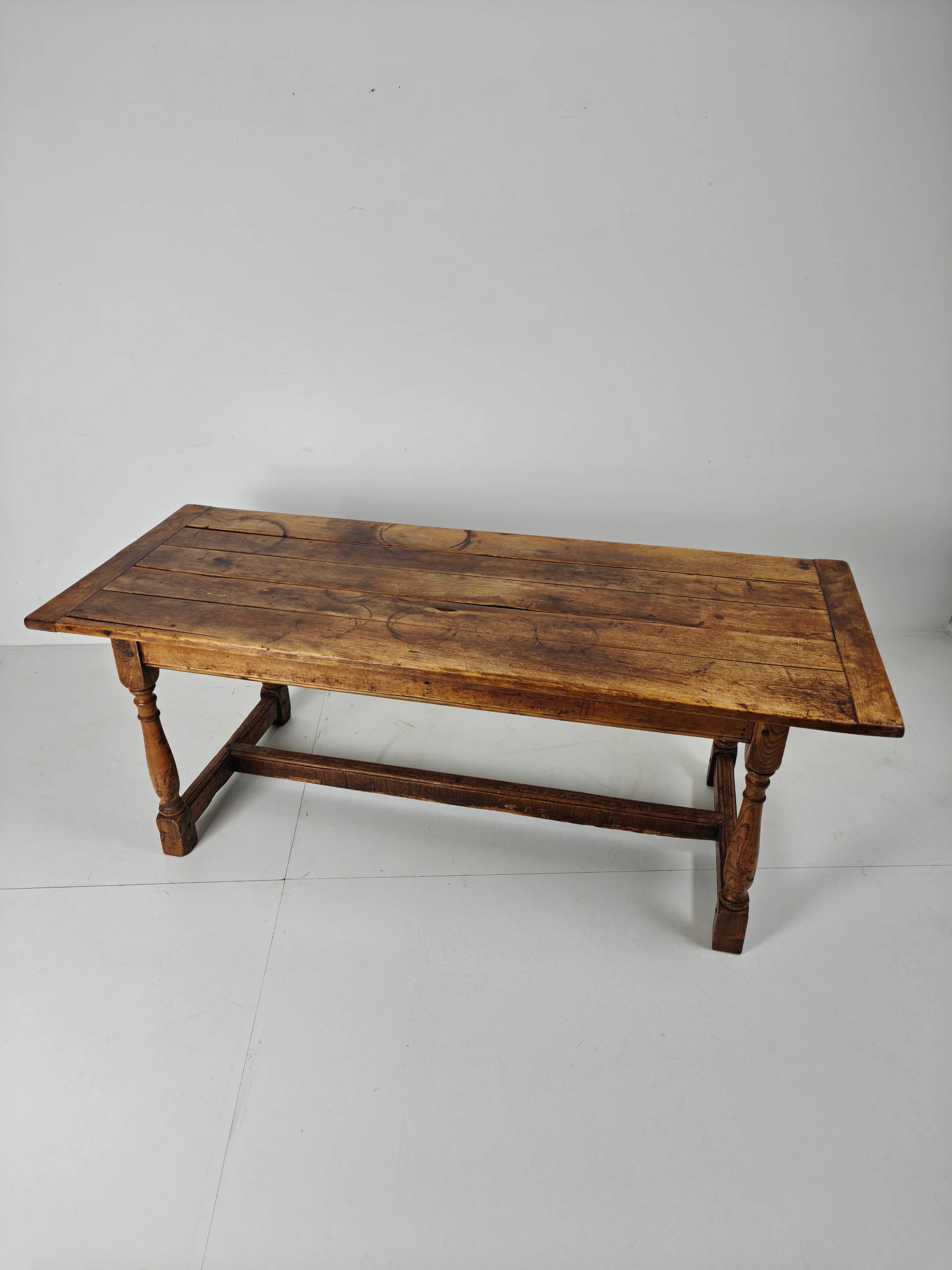 French antique dining table 1800-1830
