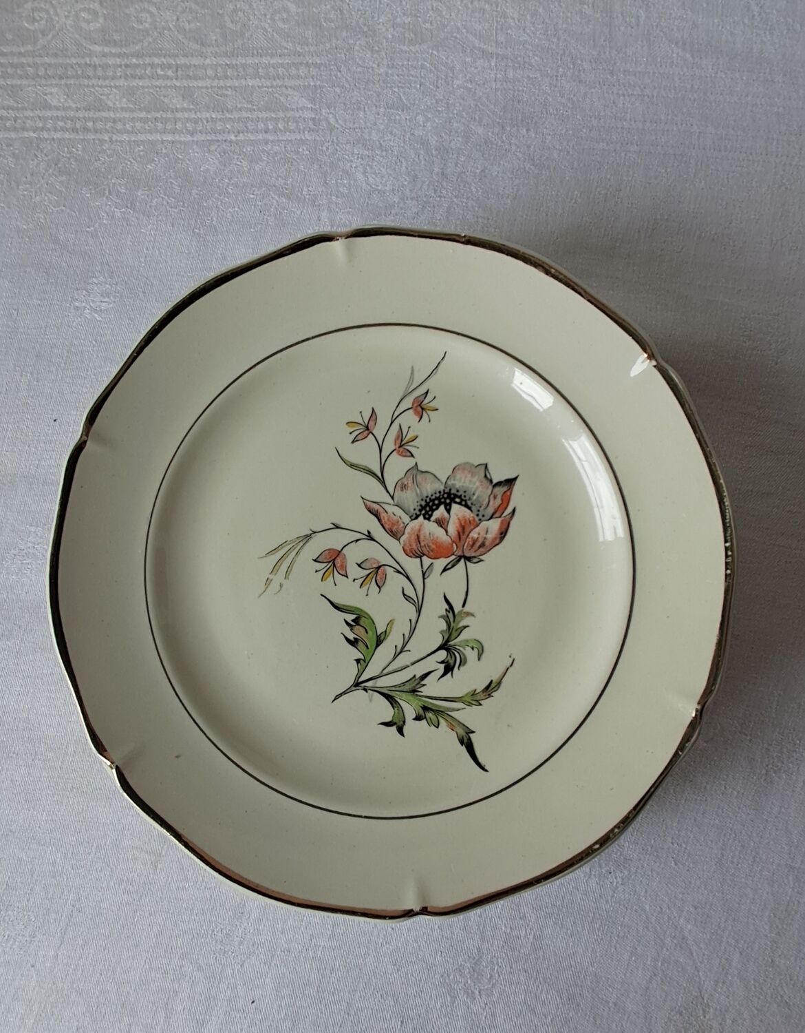 Assiettes à dessert modèle Saverne de St Amand. Années 50-60