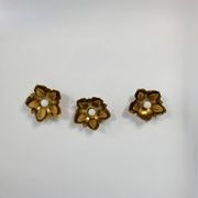 Set of 3 vintage flower wall lights, gold metal, France, 1970.