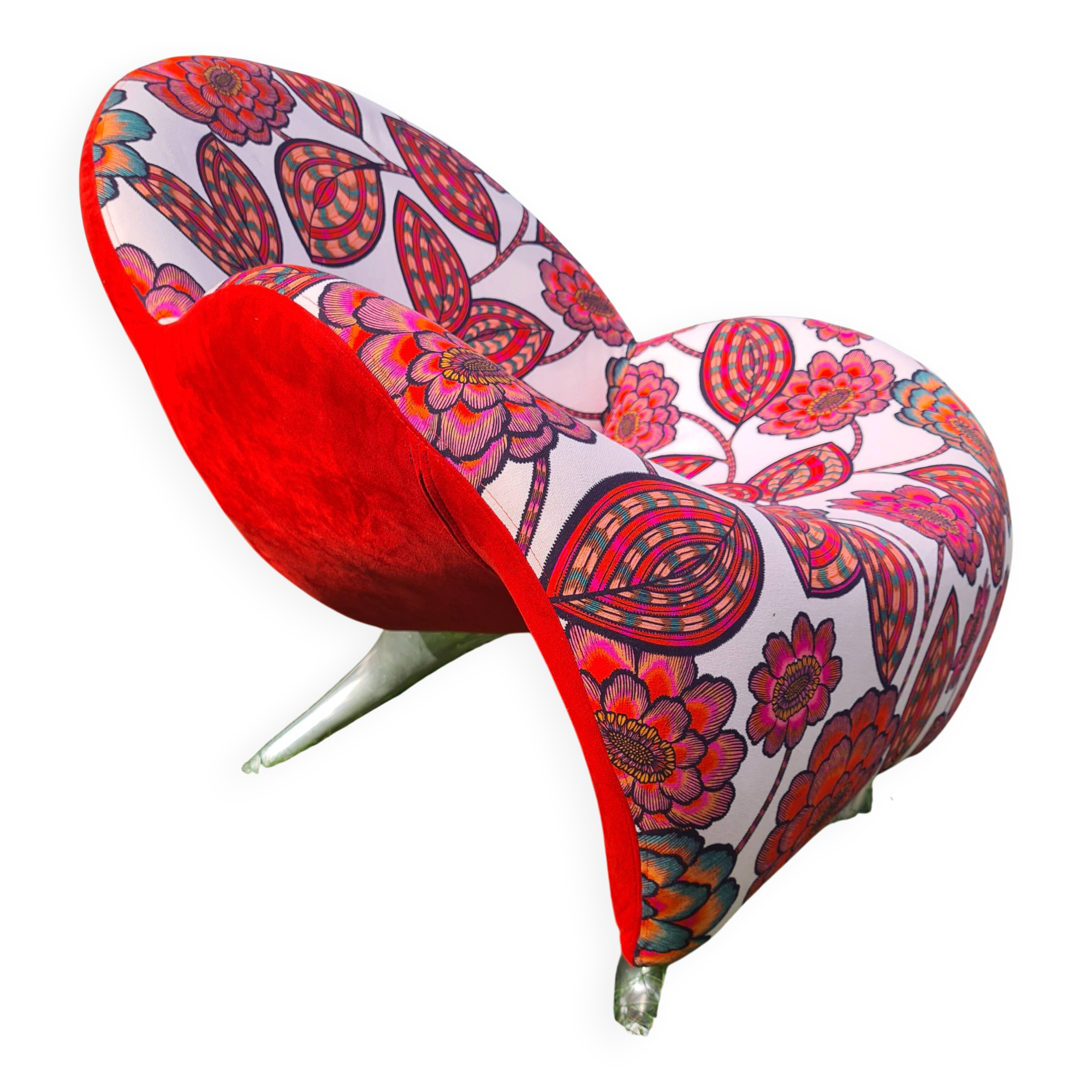 Leolux armchair model Pallone restored, unique piece.