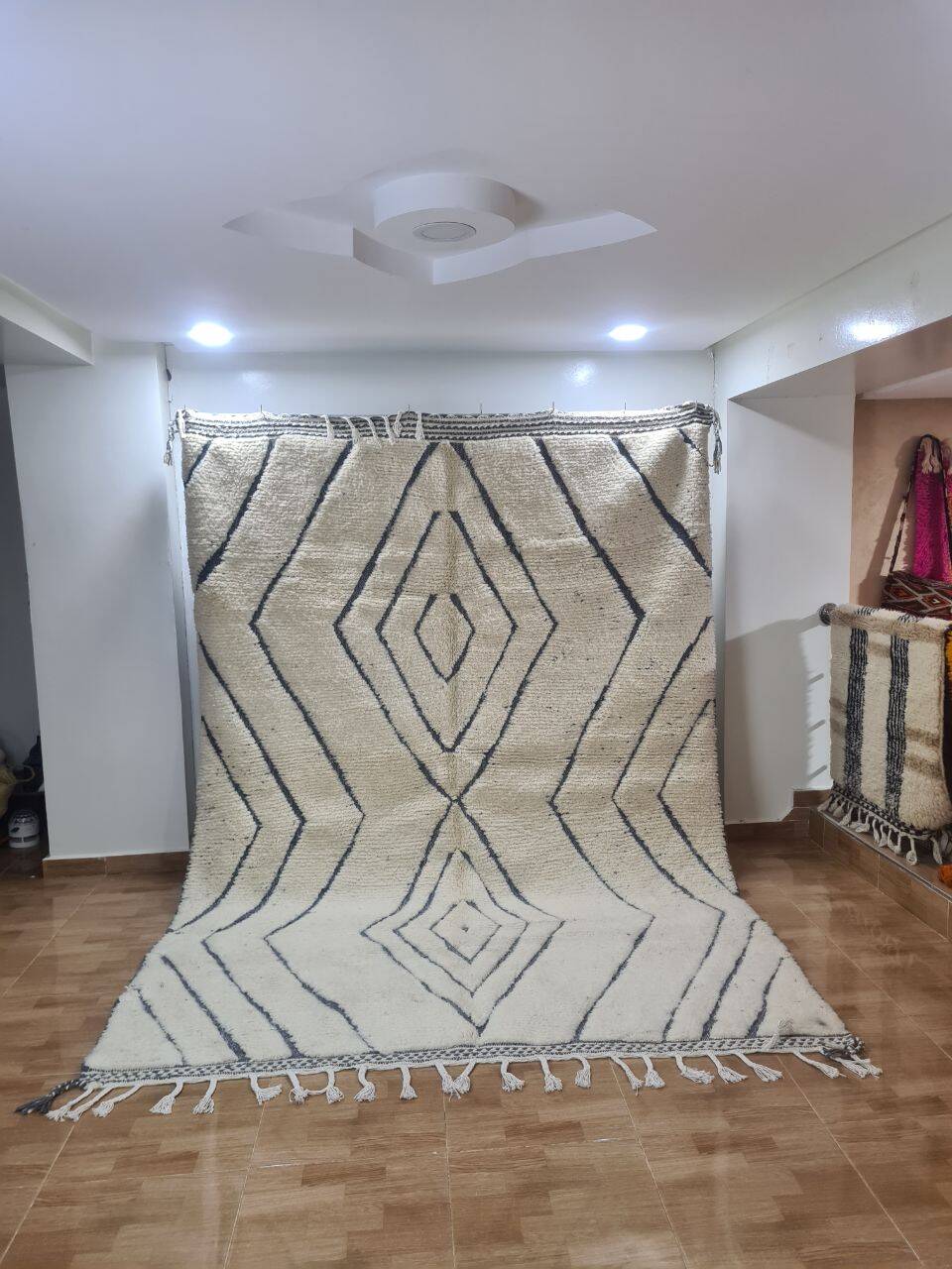 Handmade wool Berber rug 300X200 cm