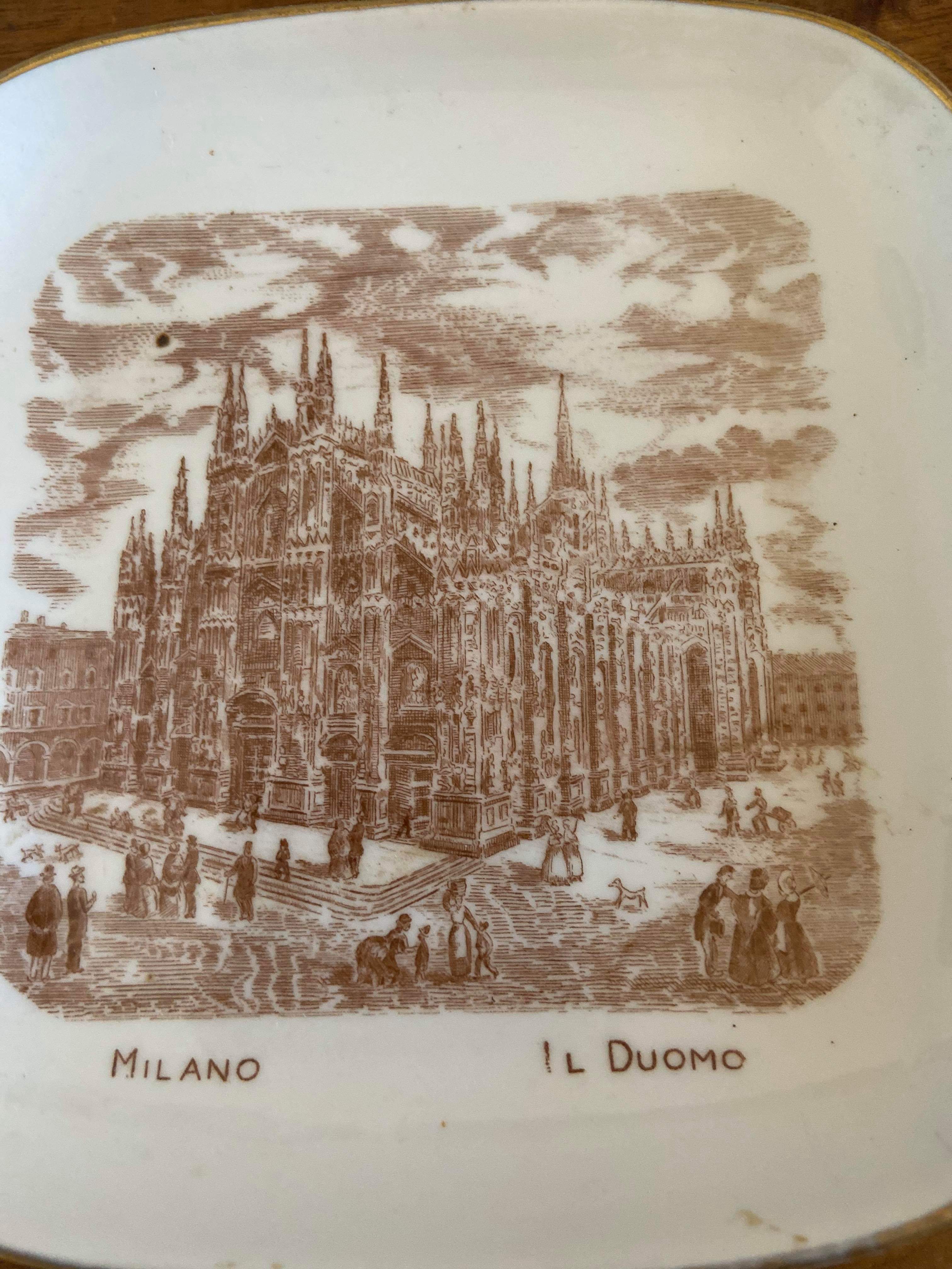 Porcelain plate representing the Milan Cathedral