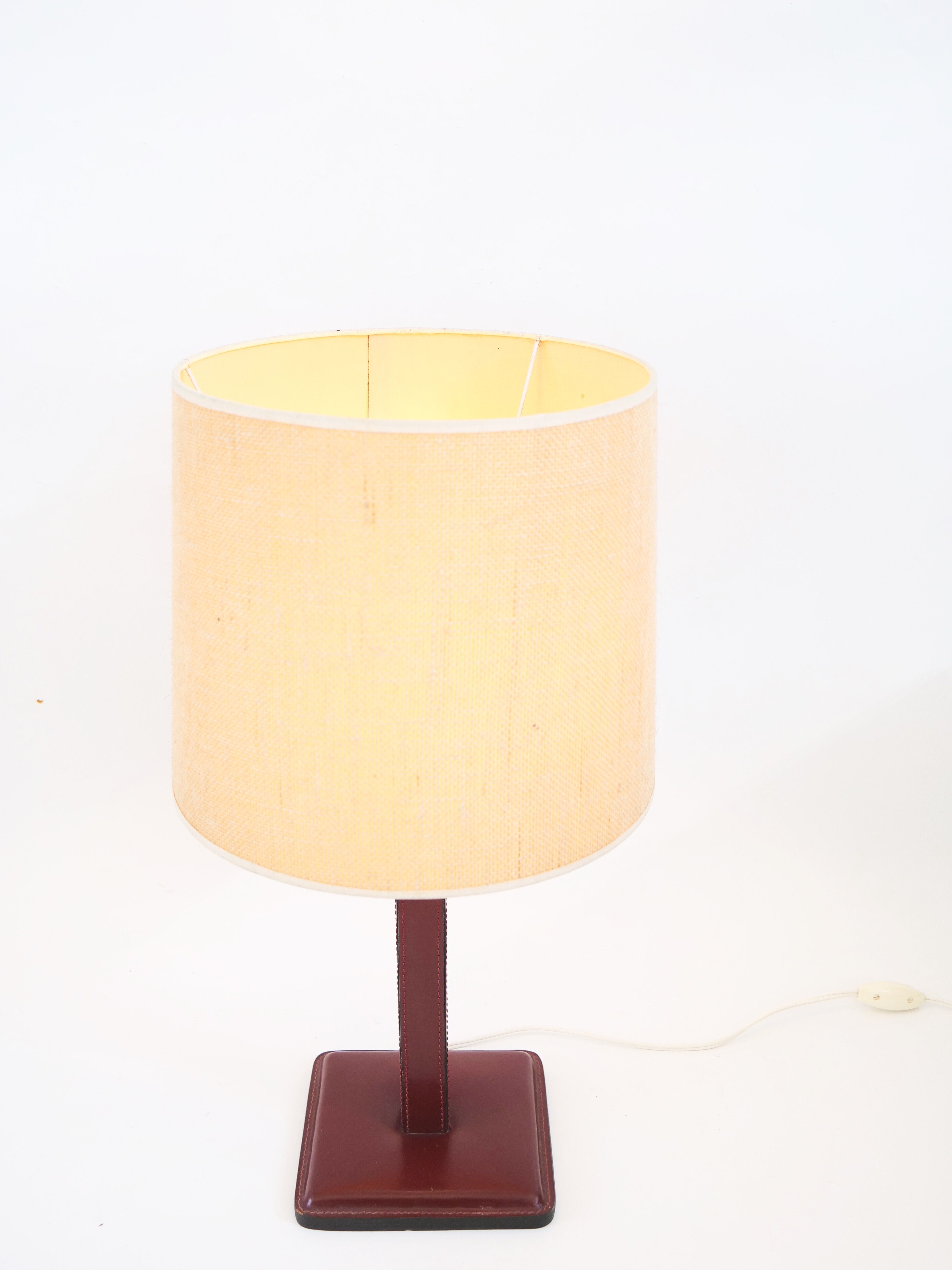 Saddled stitched leather bedside lamp