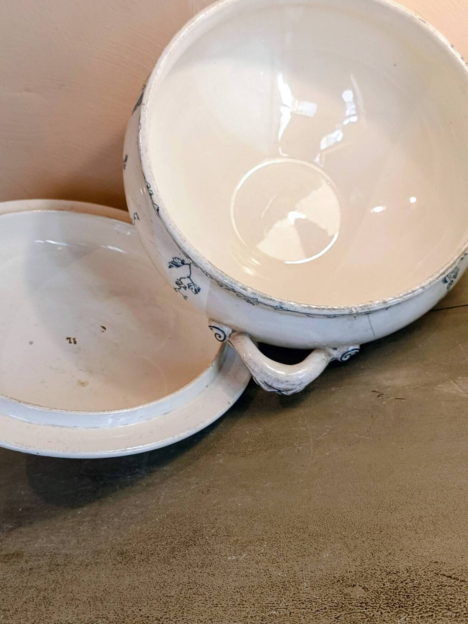 Large soup tureen blue and white ironstone K G Lunéville