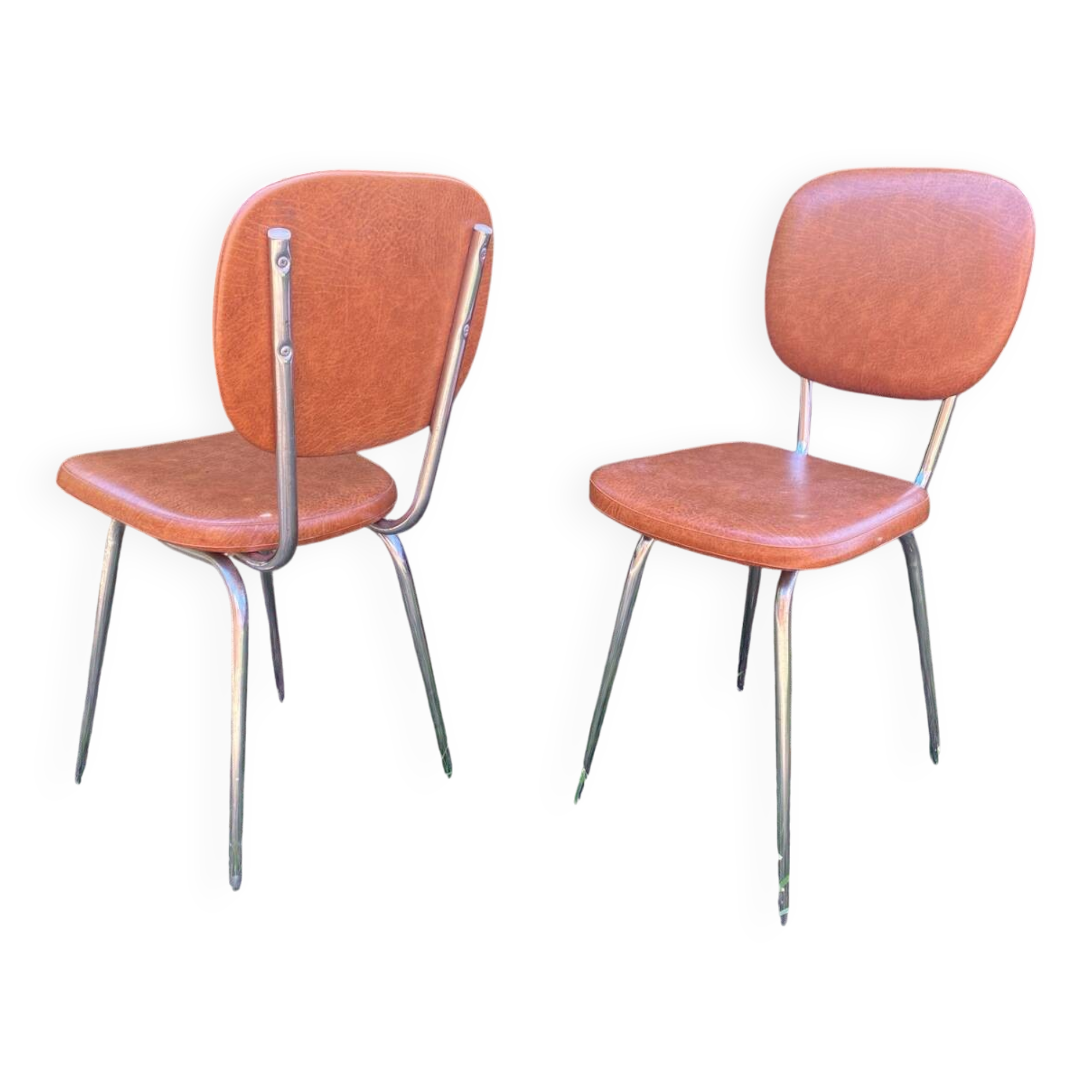 Two Tublac chairs in Skaï and chrome