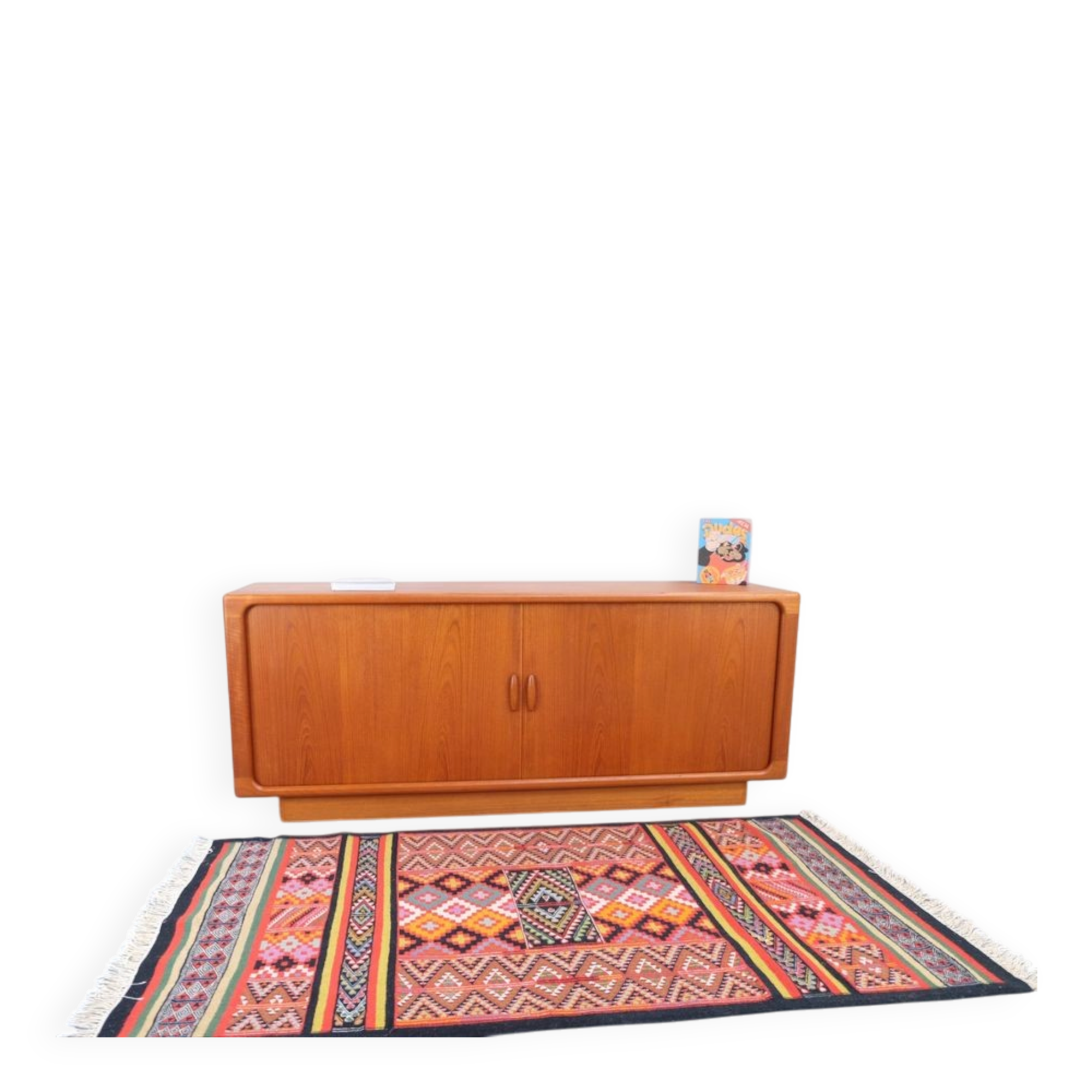 Mid-Century Dyrlund teak sideboard, dating from the 1960s/70s, with a retro vintage design.