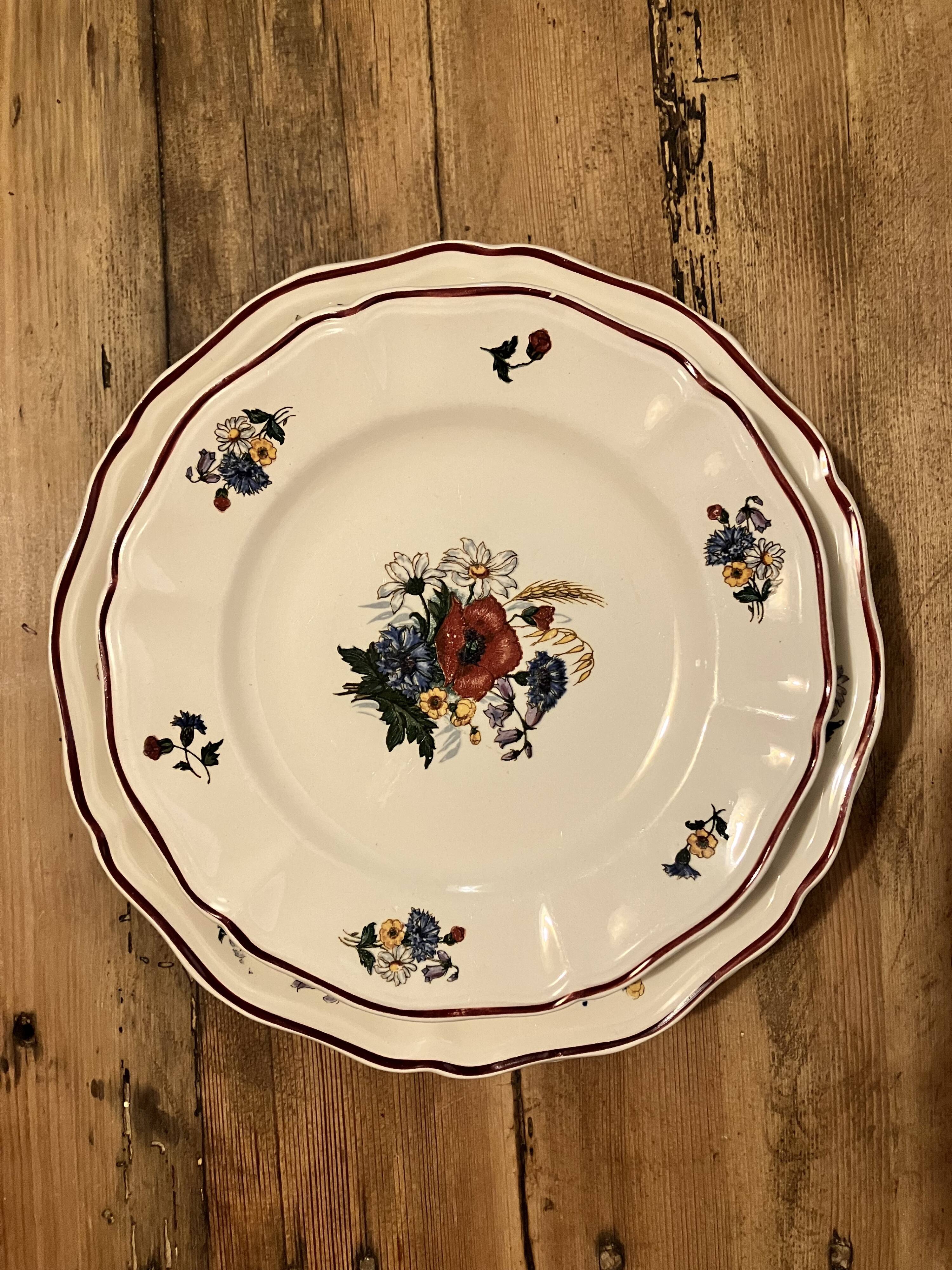 Set of 4 flat plates and 4 dessert plates Sarreguemines, Agreste service