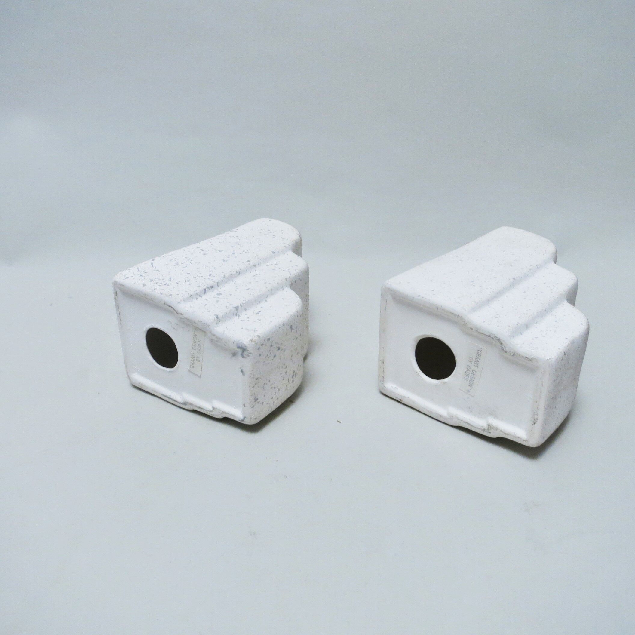 Pair of bookends in ceramics 80