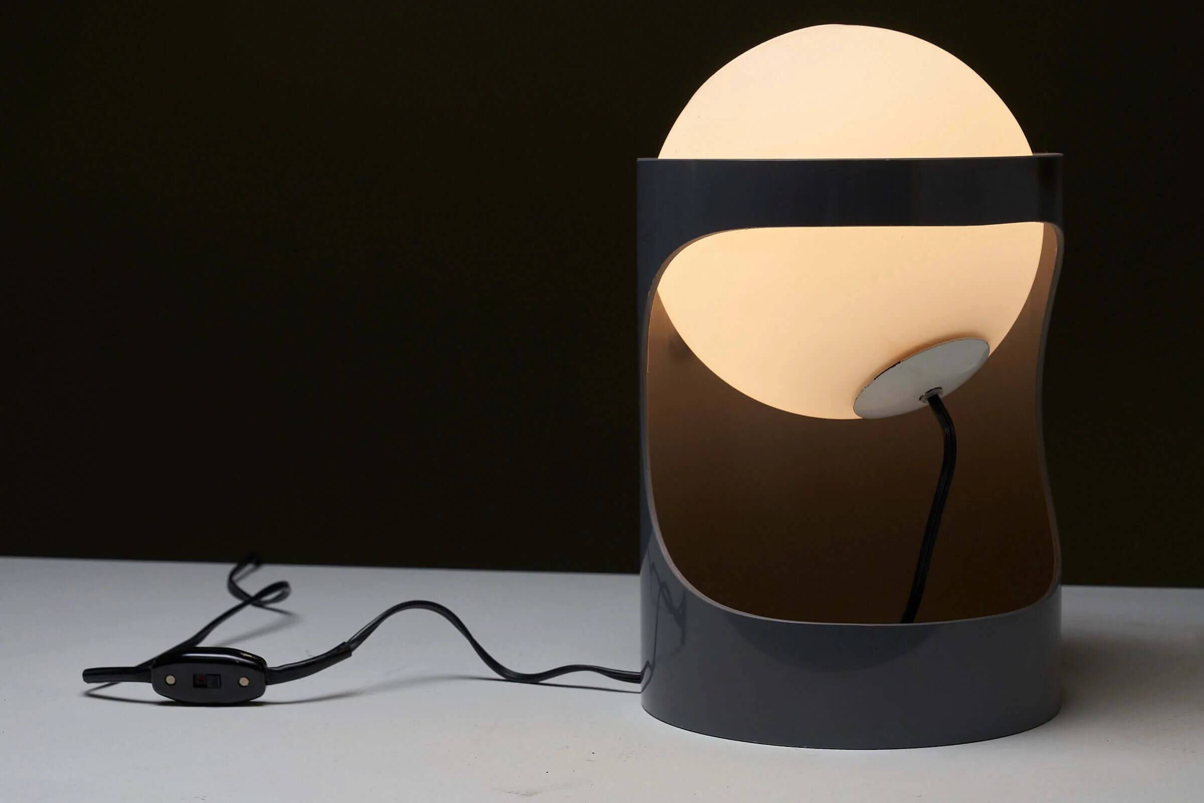 Lampe de table 'L1 Guggerli' par Rico et Rosemarie
