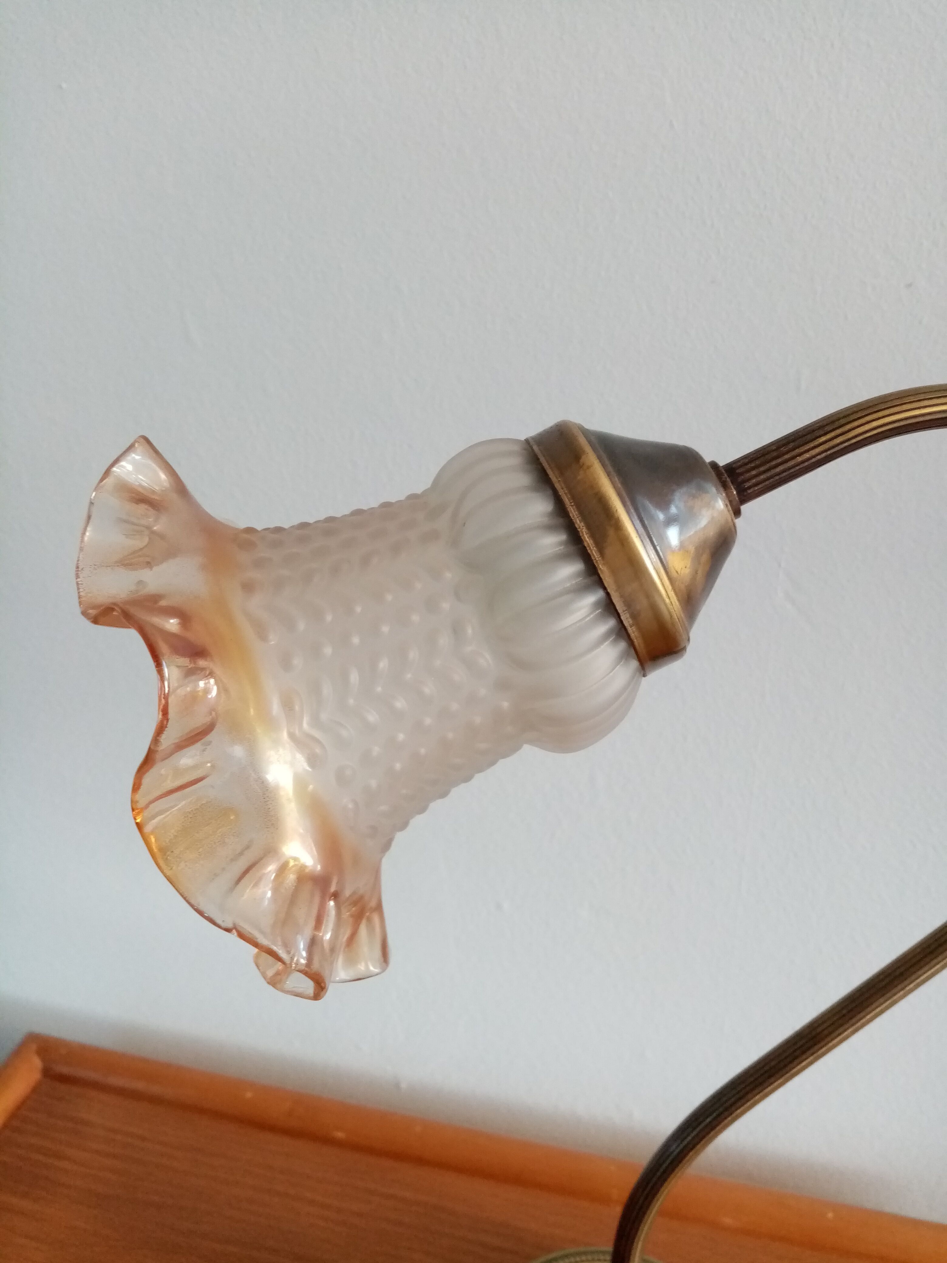 Gooseneck lamp