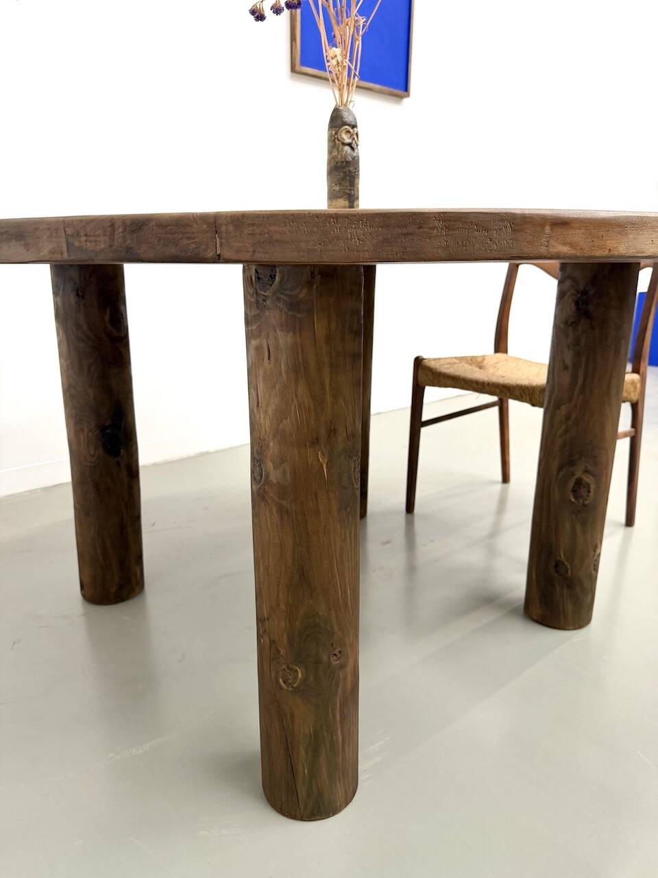Table ronde années 50 constructiviste noyer