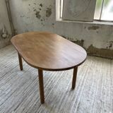70s oval pine table from Les Arcs
