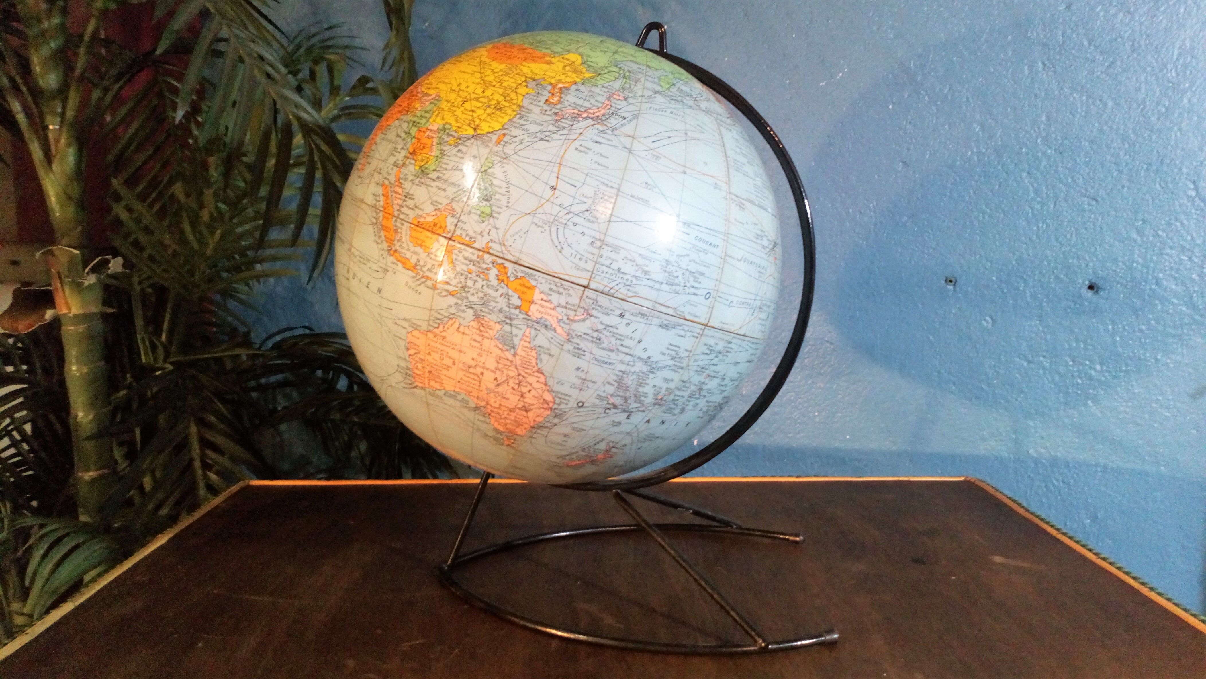 Globe Girard Barrère 1950s