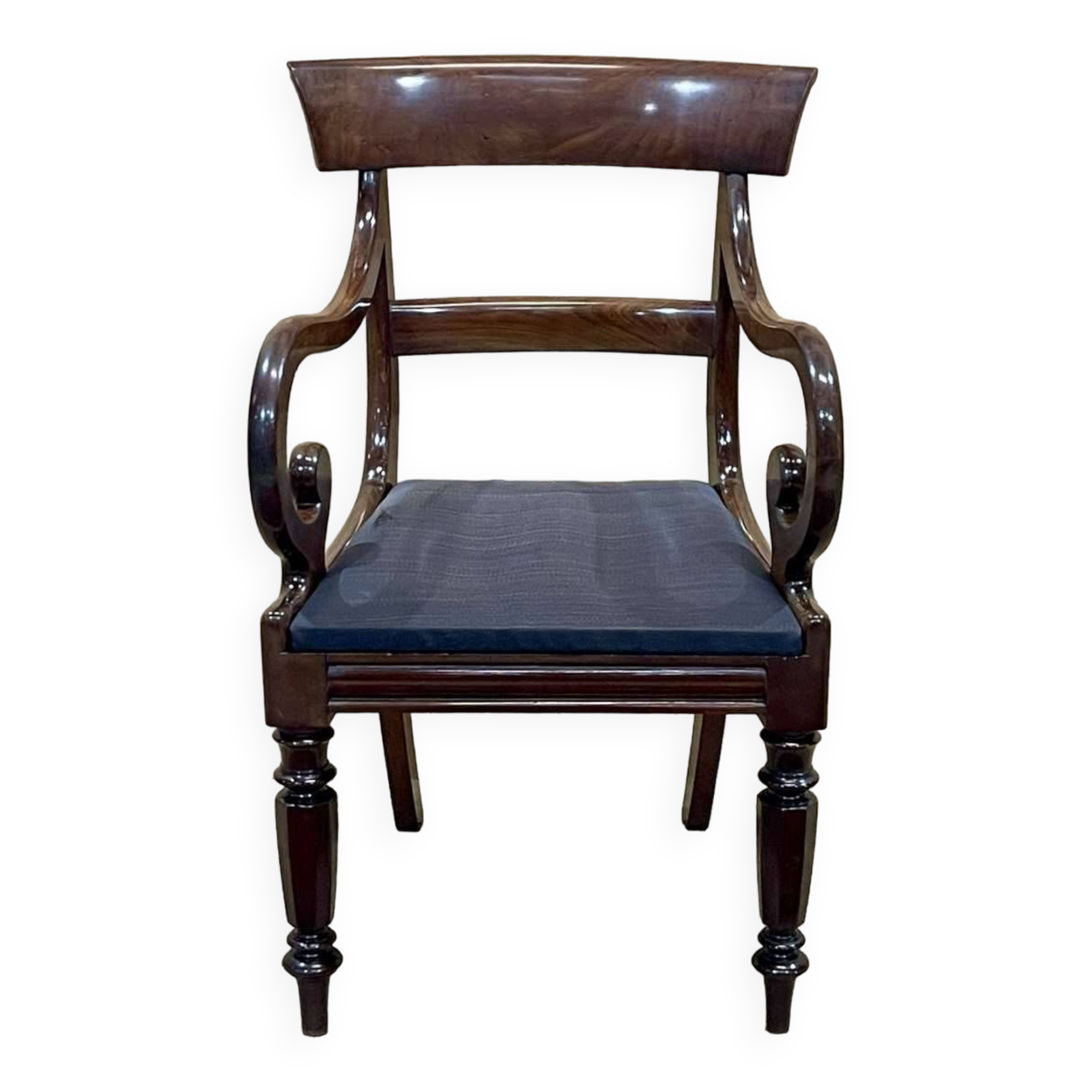 19th century English armchair in mahogany