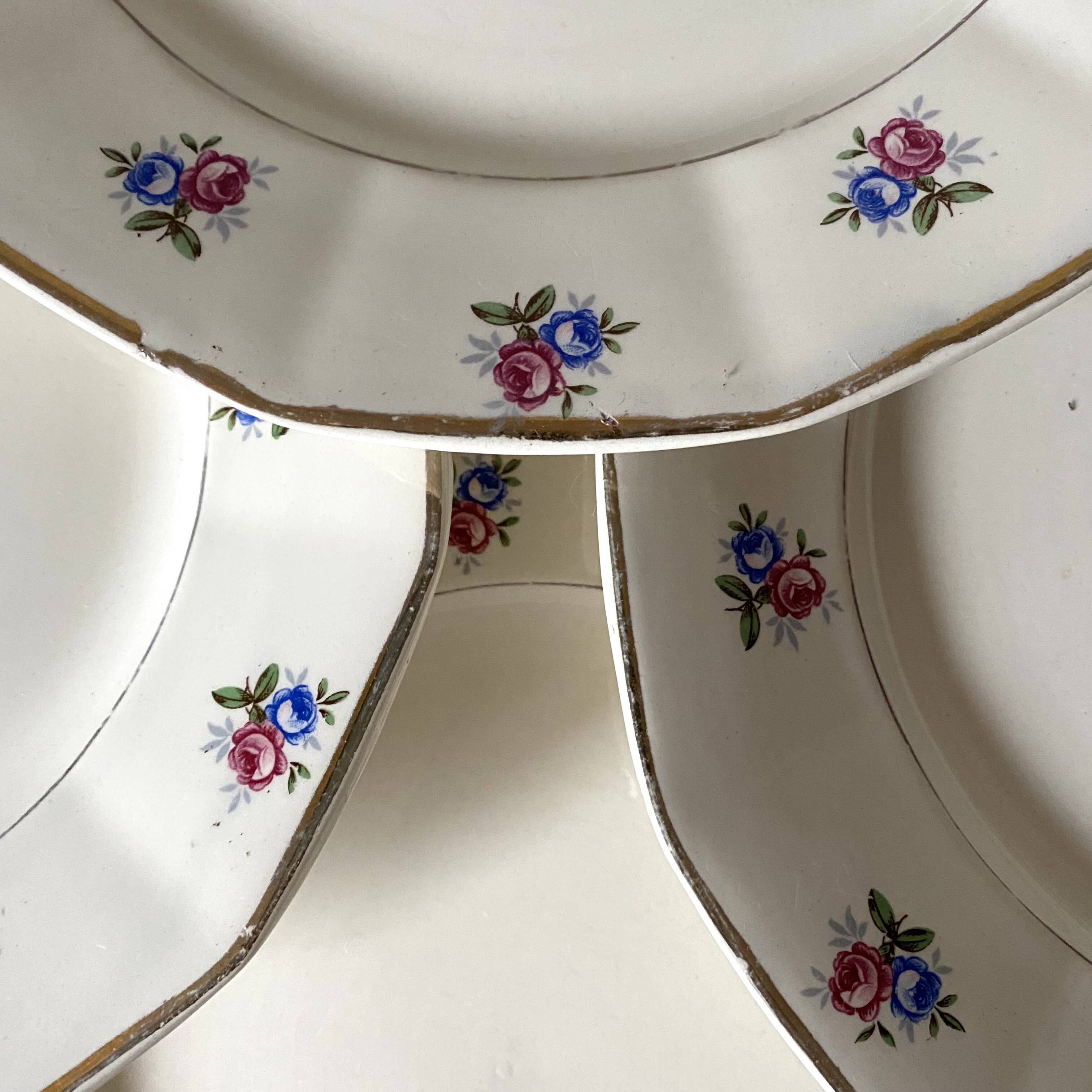 Digoin Sarreguemines dinner plates, floral