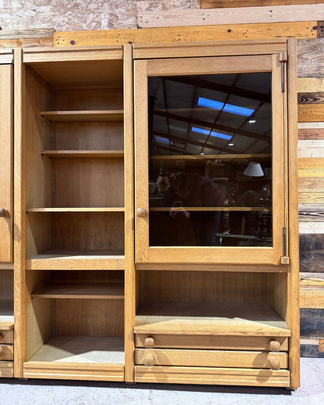 Guillerme & Chambron Library