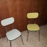 Paire de chaises en formica jaune et verte pastel vintage