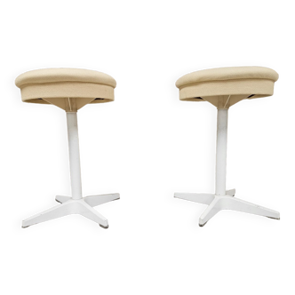 Paire de tabouret vintage en métal blanc de Brmshey & Co.,